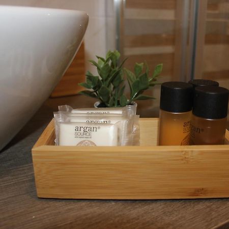 Stella Apartment ปิสโตยา ภายนอก รูปภาพ